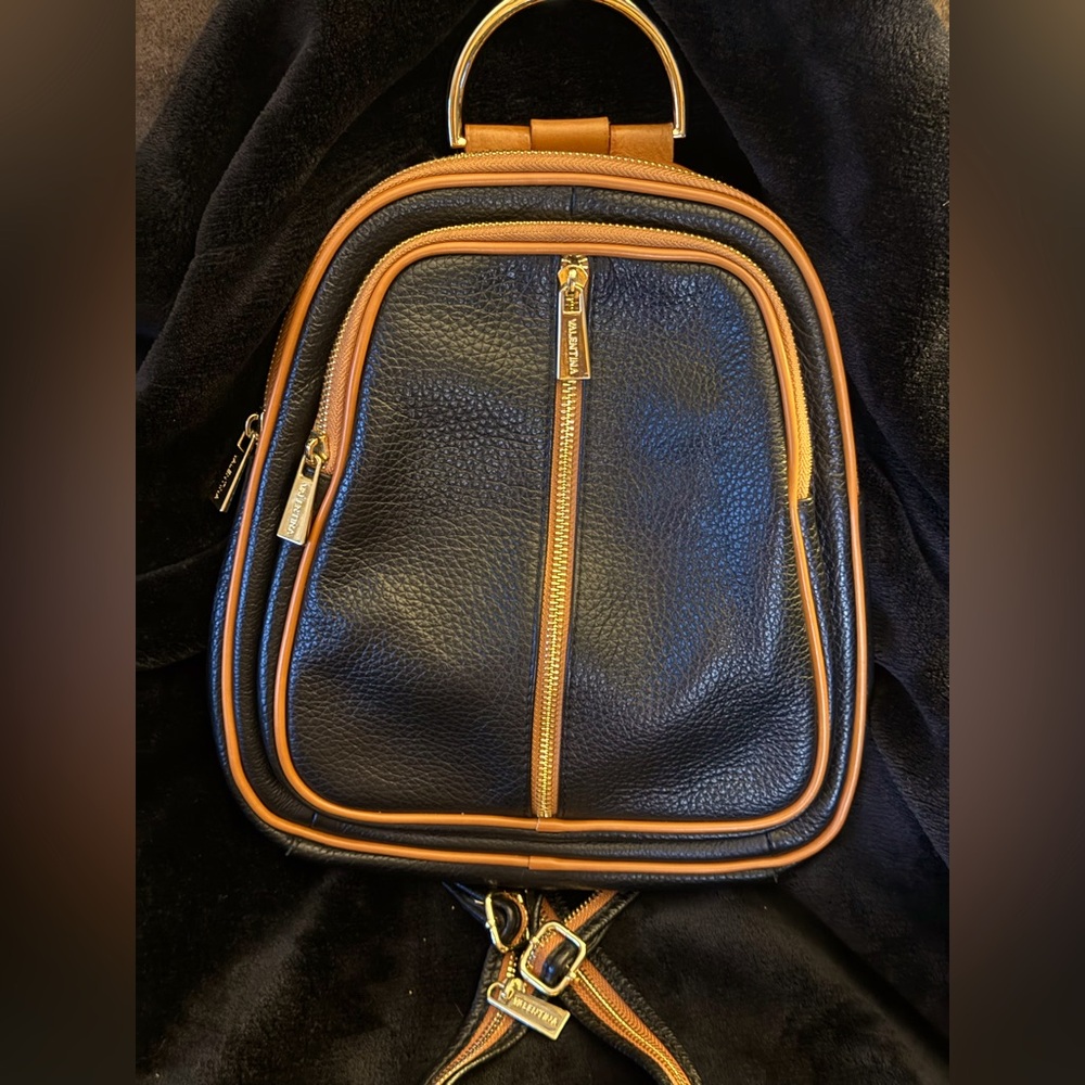 🖤✨Valentina Black Pebbled Leather Convertible Backpack✨🖤NWOT✨🖤 - Picture 8 of 13